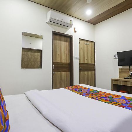 Fabhotel Vedanta Inn - Nr Sitabudli Fort Nagpur Exterior foto